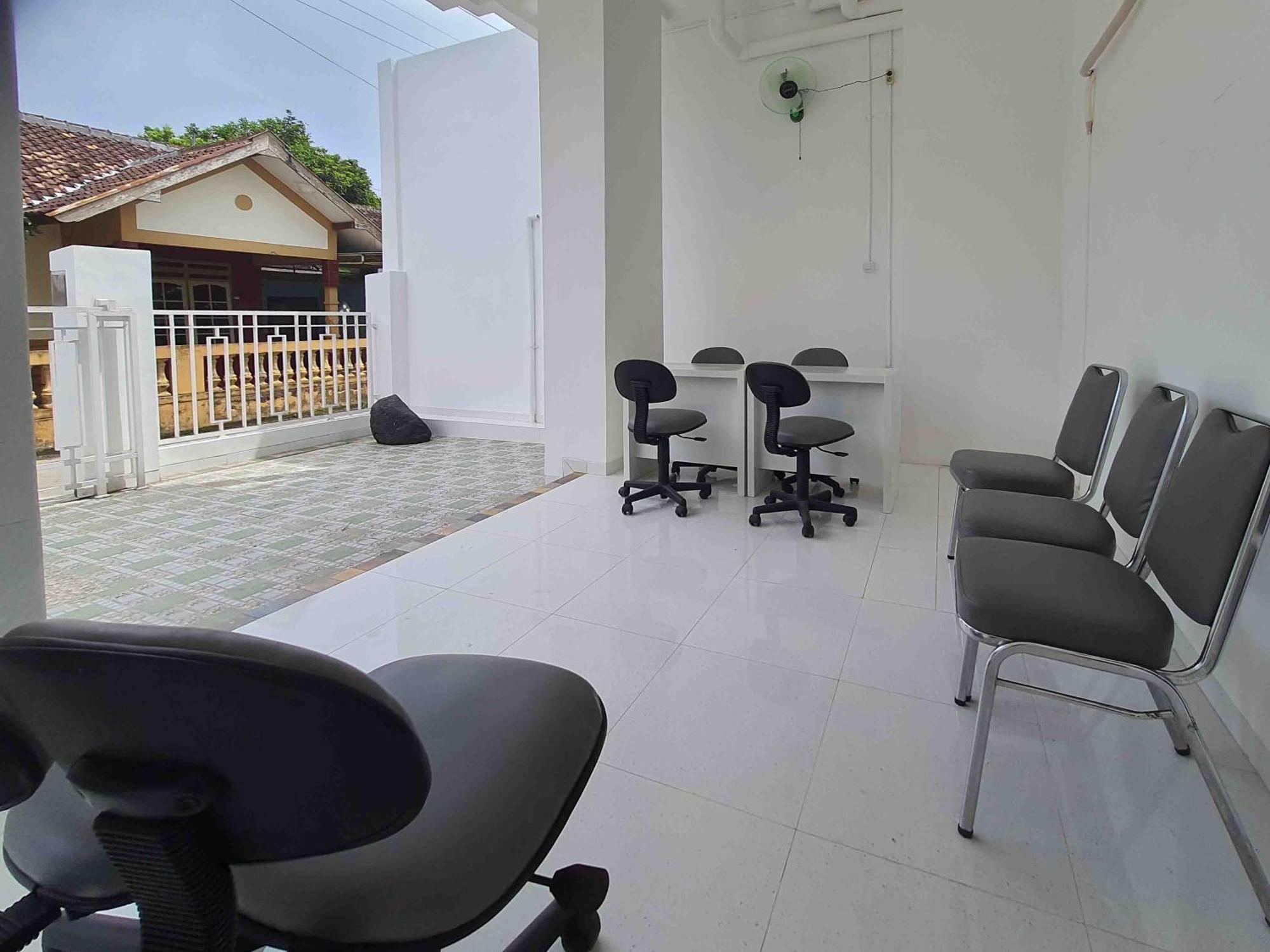 מלון Ngabean Reddoorz Syariah At Jalan Godean מראה חיצוני תמונה