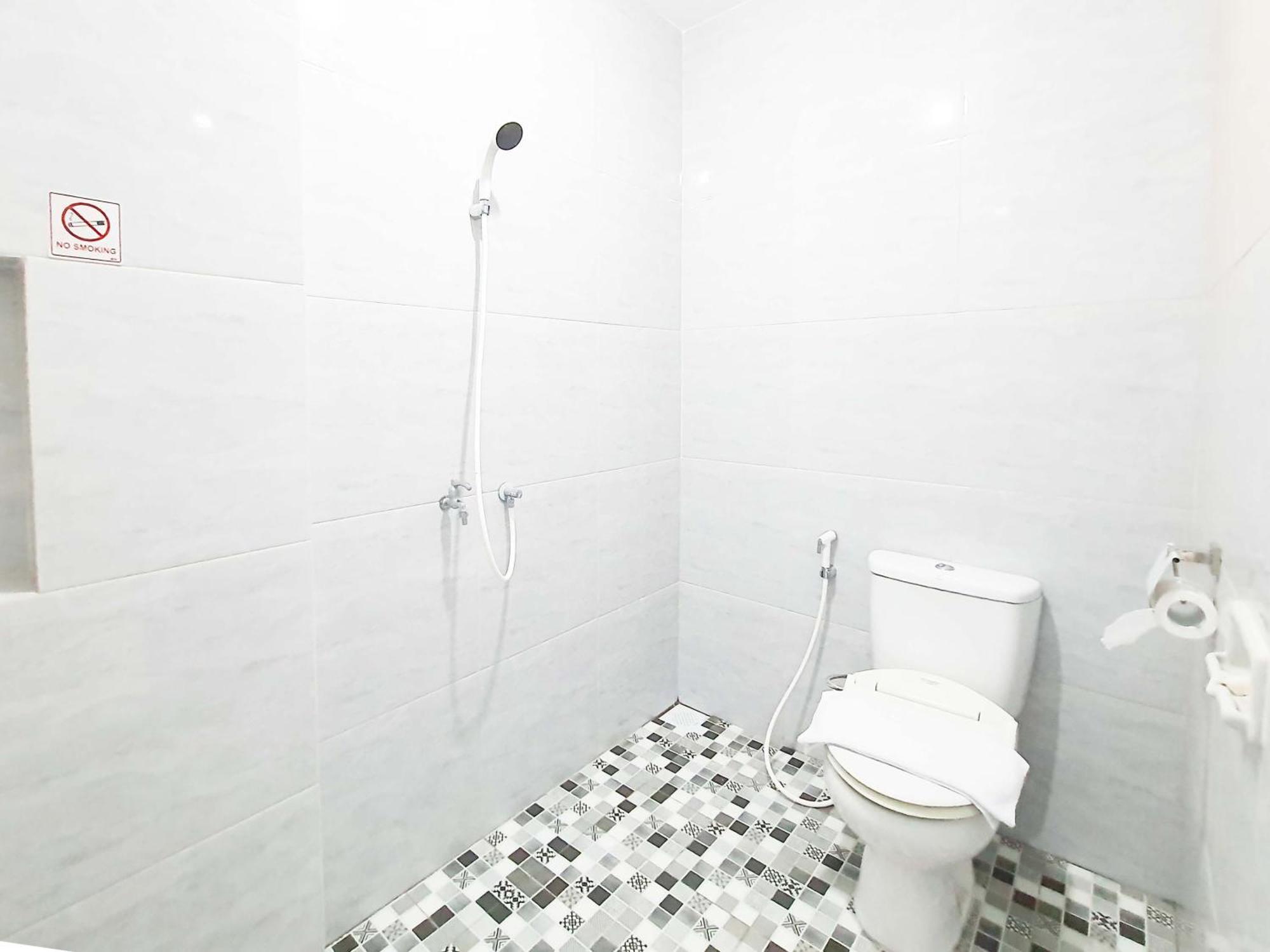 מלון Ngabean Reddoorz Syariah At Jalan Godean מראה חיצוני תמונה